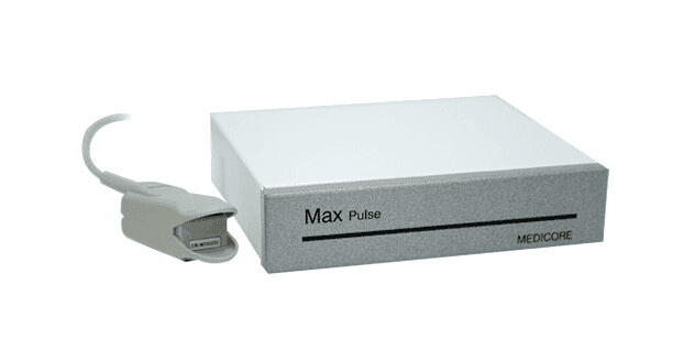 MaxPulse Medicore diagnostic device with a fingertip sensor